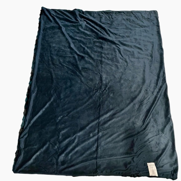 West Elm Teal and Black Faux Fur Chinchilla Throw Blanket - Picture 4 of 5